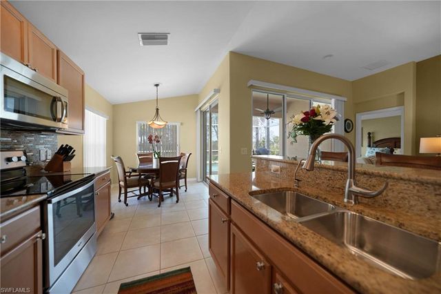 2457 Anguilla DR, Cape Coral, FL 33991