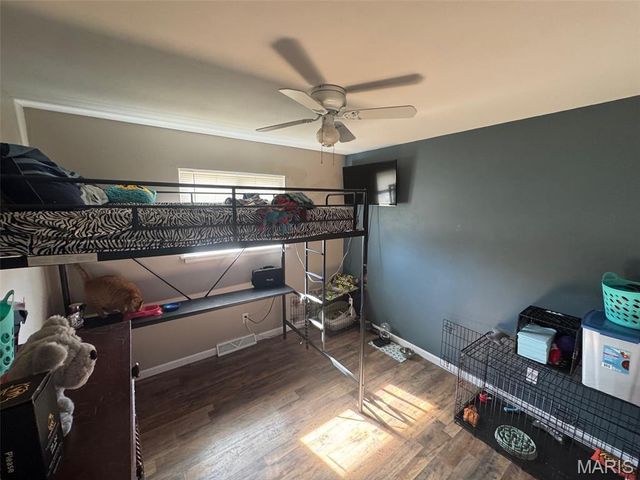 401 Dahlgren Avenue, Warrenton, MO 63383