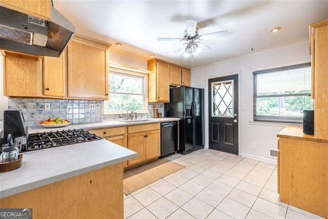 1684 Cartwright Court, Decatur, GA 30033