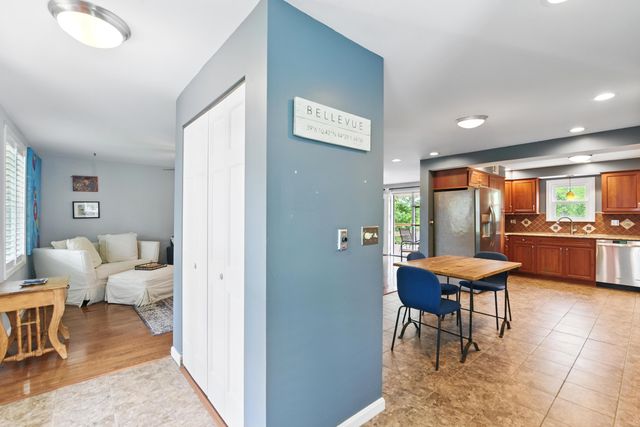 17 Harrison Avenue, Bellevue, KY 41073