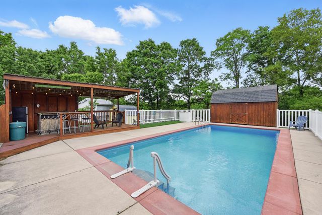 17 Harrison Avenue, Bellevue, KY 41073