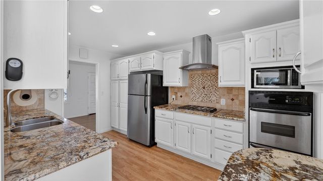 504 E Barkley, Orange, CA 92867