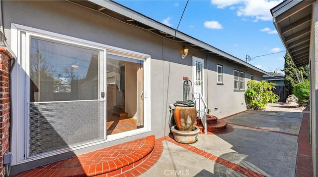 504 E Barkley, Orange, CA 92867