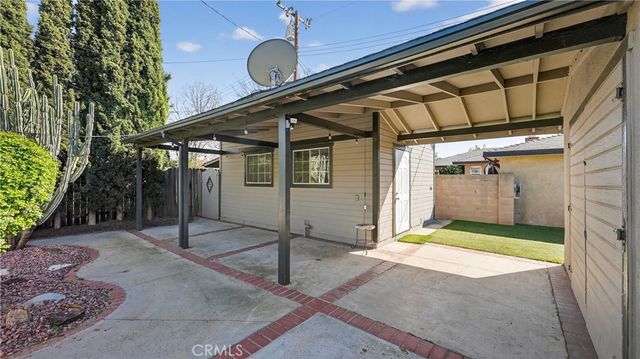 504 E Barkley, Orange, CA 92867