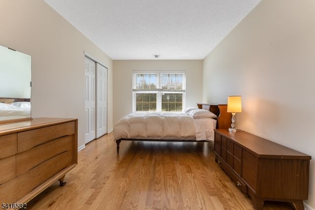 8 Betty Court, Lebanon Boro, NJ 08833