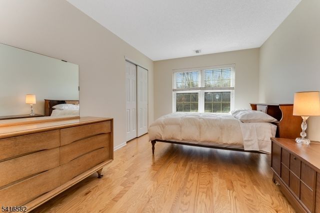 8 Betty Court, Lebanon Boro, NJ 08833