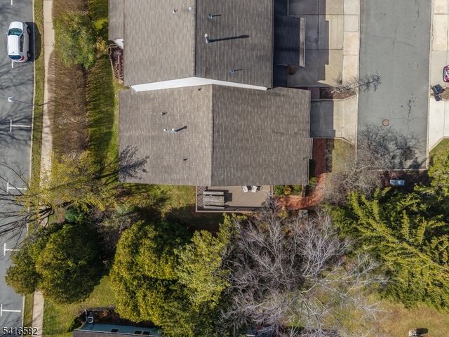 8 Betty Court, Lebanon Boro, NJ 08833