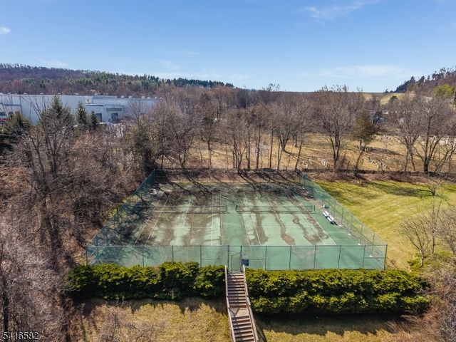 8 Betty Court, Lebanon Boro, NJ 08833