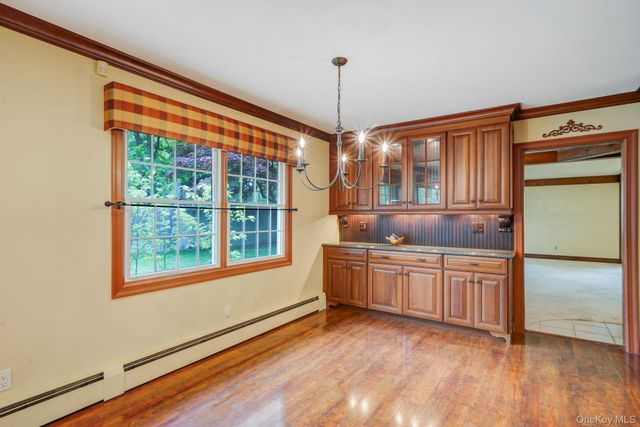 35 Pembrook Drive, Stony Brook, NY 11790