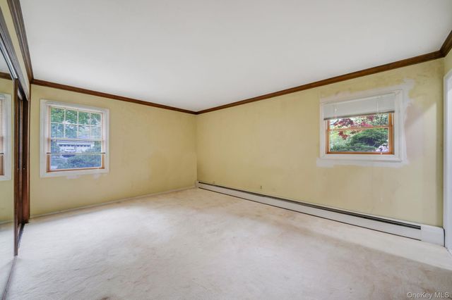 35 Pembrook Drive, Stony Brook, NY 11790
