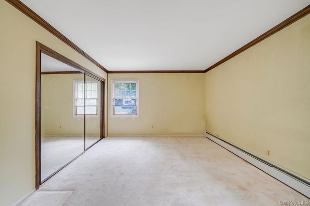 35 Pembrook Drive, Stony Brook, NY 11790