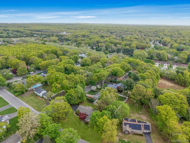 35 Pembrook Drive, Stony Brook, NY 11790