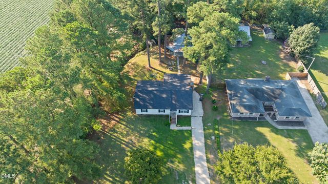 3838 Longleaf Drive NE, Elm City, NC 27822
