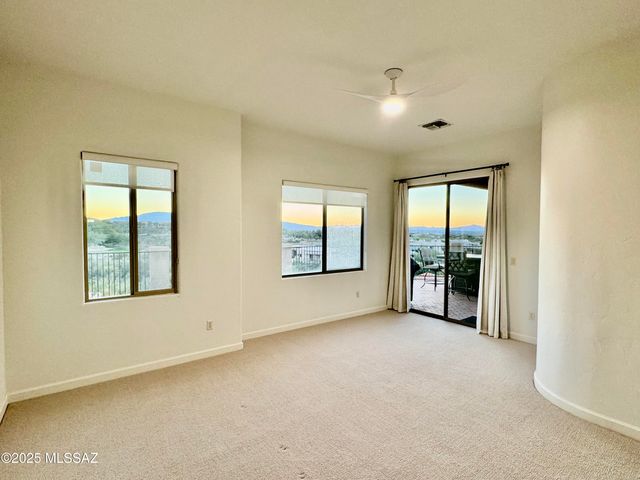 5926 N Campo Abierto, Tucson, AZ 85718