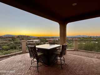 5926 N Campo Abierto, Tucson, AZ 85718