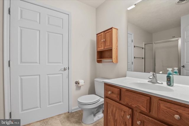 5 OXEN LN, New Oxford, PA 17350