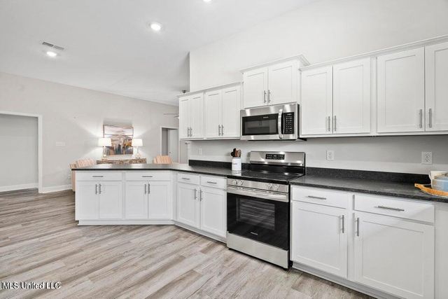 7721 Ferndale Drive, Olive Branch, MS 38654