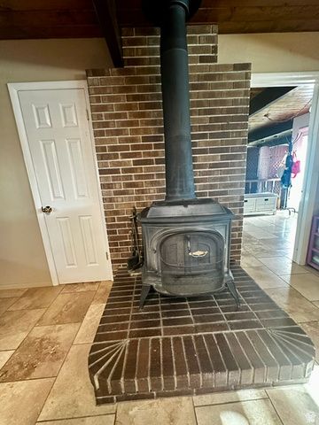 1115 S CANYON CREST DR, Bountiful, UT 84010