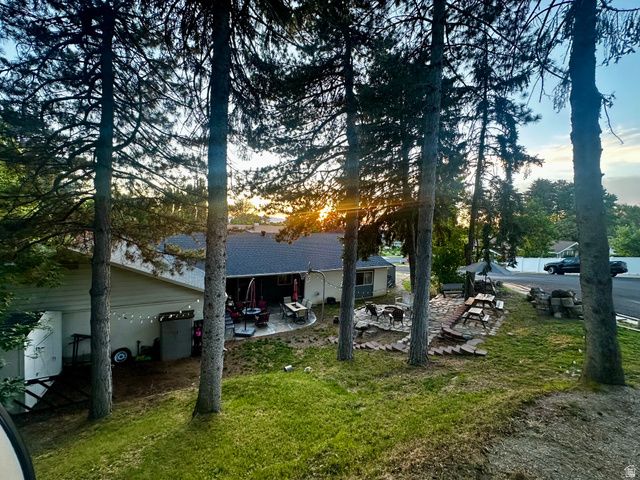 1115 S CANYON CREST DR, Bountiful, UT 84010