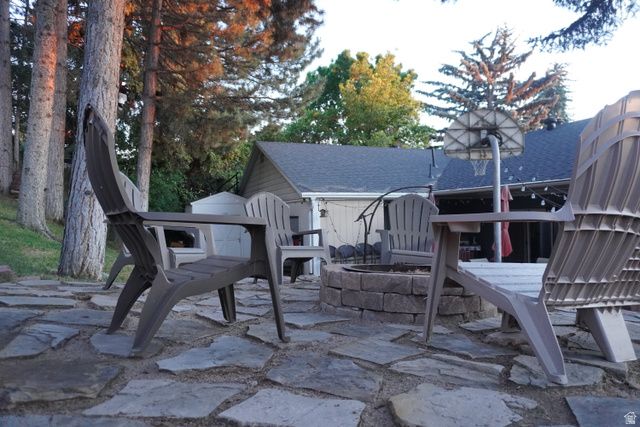 1115 S CANYON CREST DR, Bountiful, UT 84010