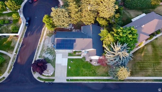 1115 S CANYON CREST DR, Bountiful, UT 84010