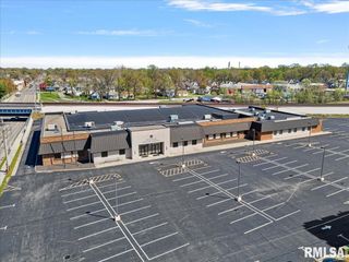 740 E ASH Street, Springfield, IL 62703