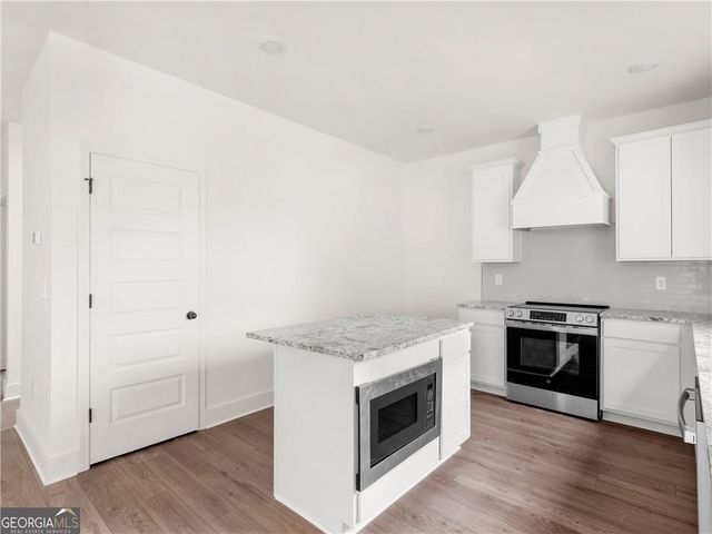 172 Loyd Road, Mansfield, GA 30055