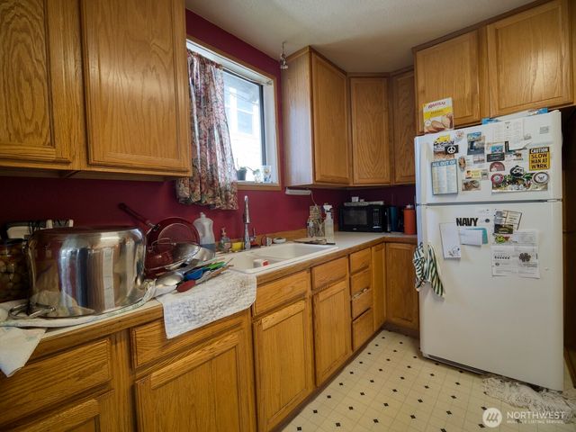 620 Monroe Street, Hoquiam, WA 98550