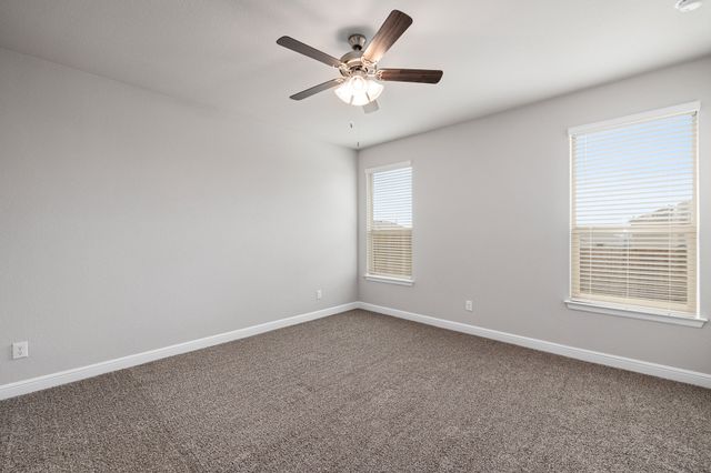 180 Tanager Drive, Rhome, TX 76078