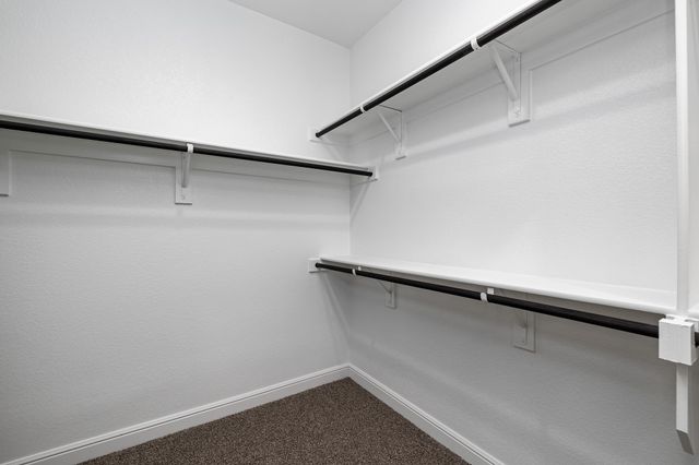 180 Tanager Drive, Rhome, TX 76078