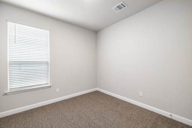 180 Tanager Drive, Rhome, TX 76078