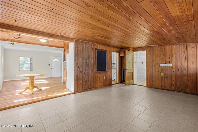 1707 S PALM Avenue, Palatka, FL 32177