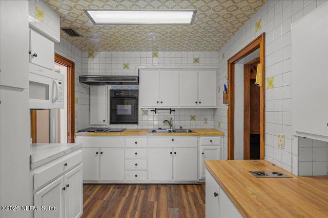 1707 S PALM Avenue, Palatka, FL 32177