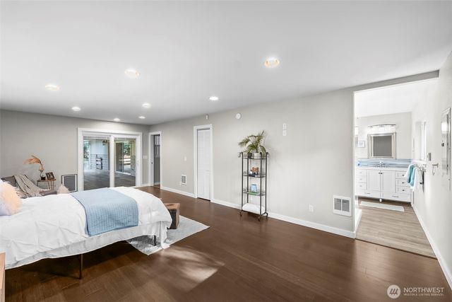 6709 76th Street W, Lakewood, WA 98499