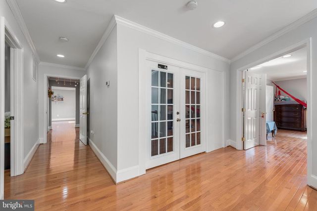 6951 ESSEX AVE, Springfield, VA 22150
