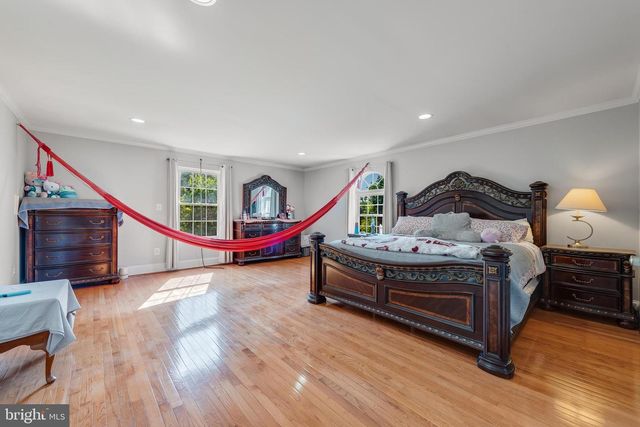 6951 ESSEX AVE, Springfield, VA 22150