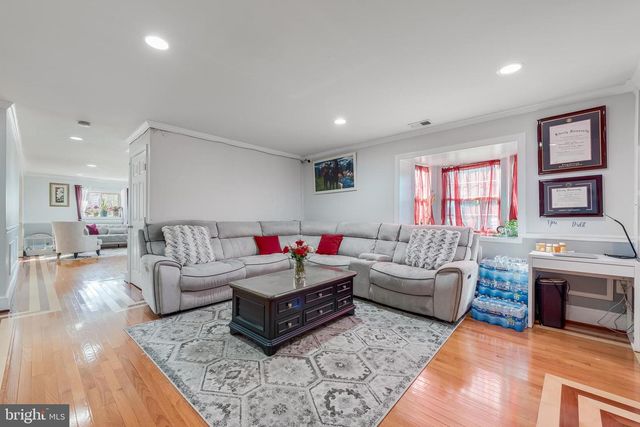 6951 ESSEX AVE, Springfield, VA 22150