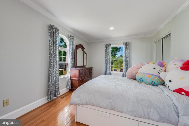 6951 ESSEX AVE, Springfield, VA 22150