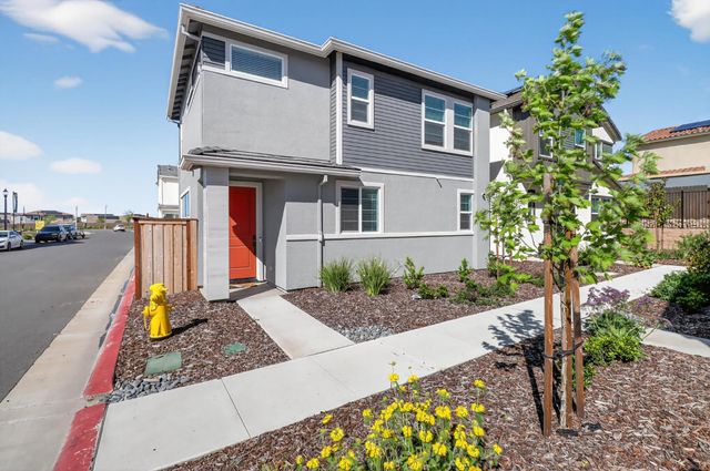 211 Starlight Pl, Lincoln, CA 95648