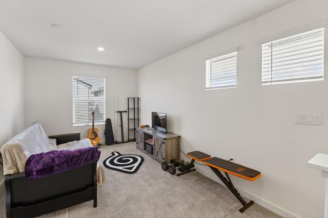 211 Starlight Pl, Lincoln, CA 95648