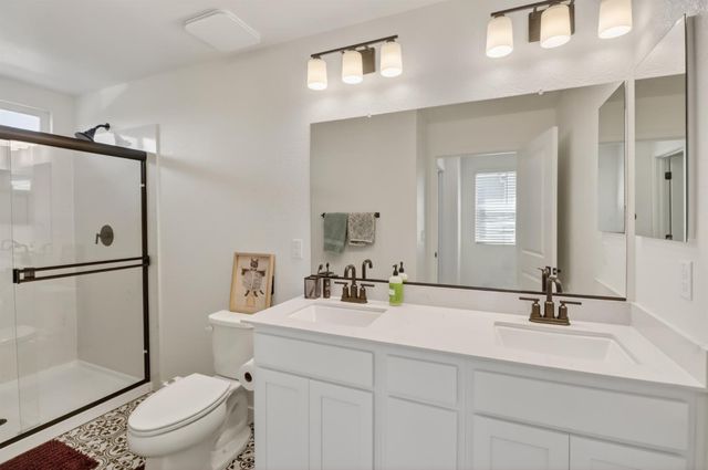 211 Starlight Pl, Lincoln, CA 95648