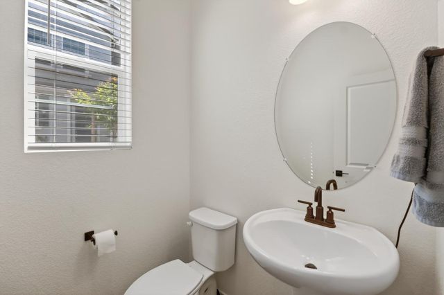 211 Starlight Pl, Lincoln, CA 95648