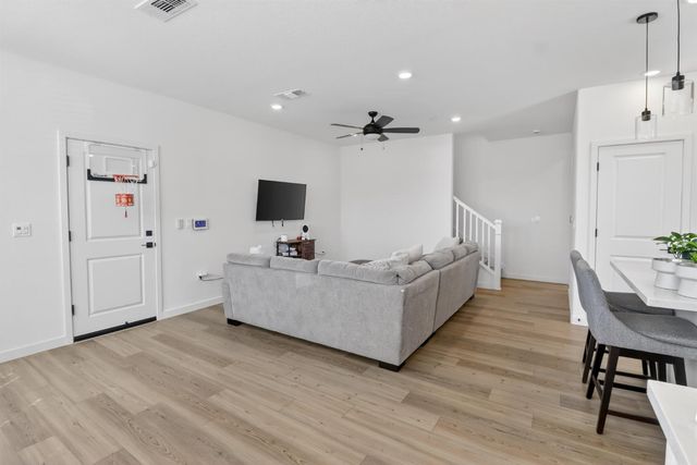 211 Starlight Pl, Lincoln, CA 95648