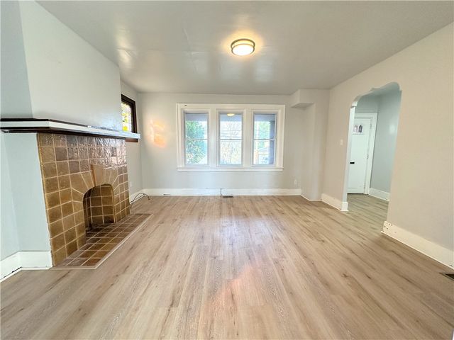 2929 Middletown Rd., Crafton Heights, PA 15204