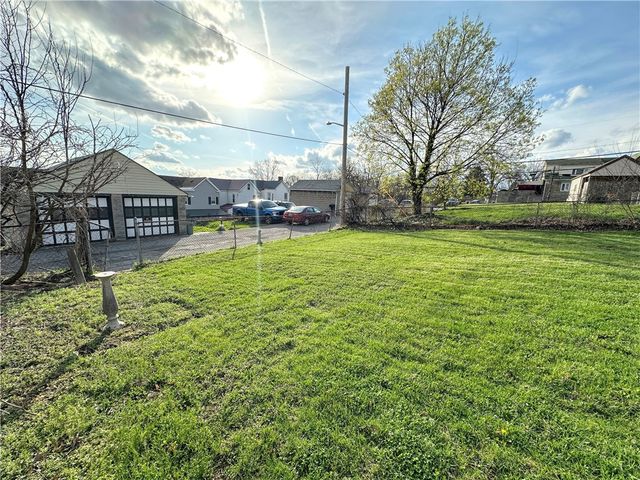 2929 Middletown Rd., Crafton Heights, PA 15204