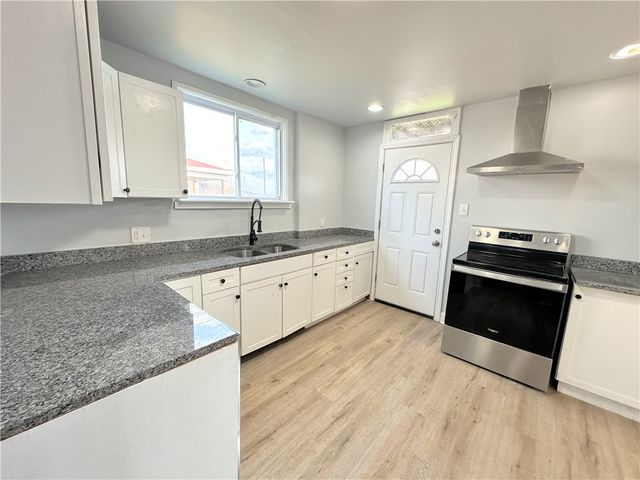 2929 Middletown Rd., Crafton Heights, PA 15204