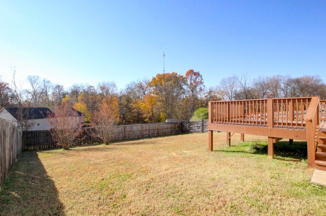 2684 Arthurs Ct, Clarksville, TN 37040