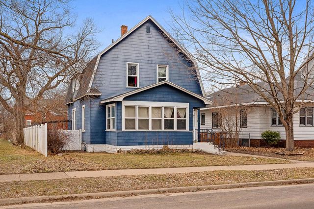 1017 7th STREET S, La Crosse, WI 54601