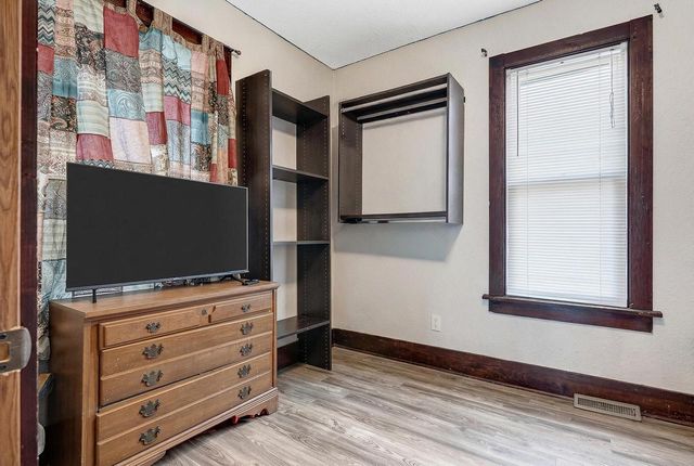 1017 7th STREET S, La Crosse, WI 54601