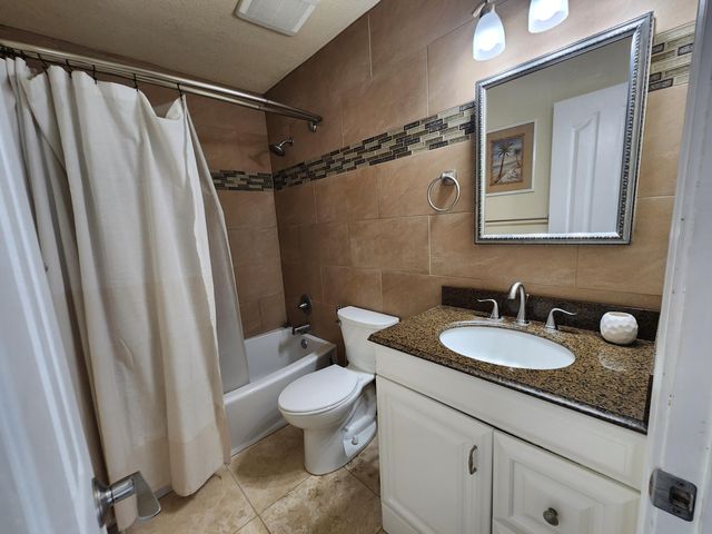 911 Lawton Court, Fort Walton Beach, FL 32547